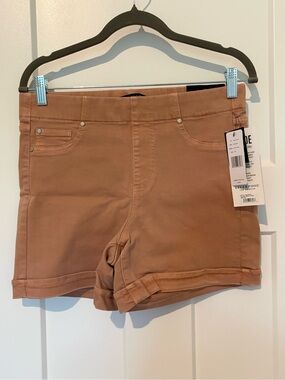 Liverpool Los Angeles Chloe The Short Pull-On in Dusty Coral - 6/28 NWT